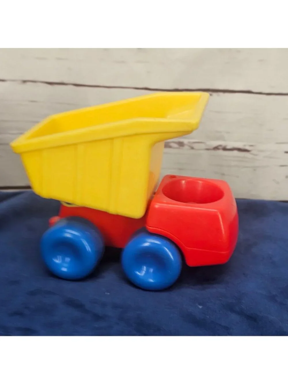 Little Tikes Vintage Dump Truck Toy With 4 Shape-Sorting Figures - Red Yellow &